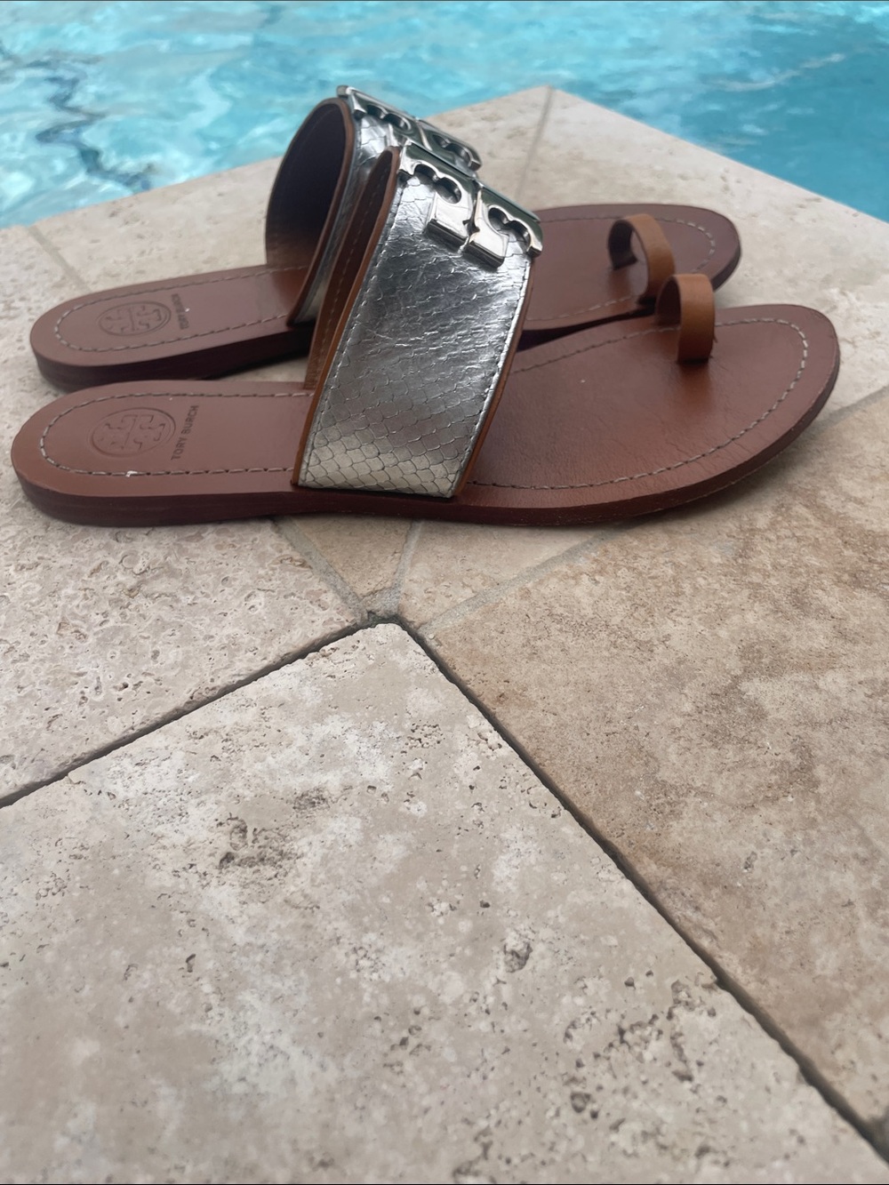 Tory Burch - Picture 3 of 7